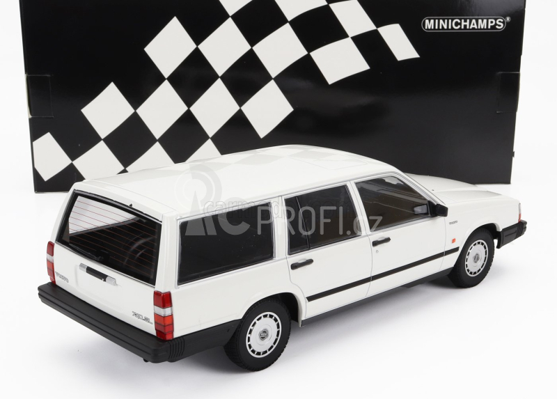 Minichamps Volvo 740gl Sw Station Wagon 1986 1:18 Bílá