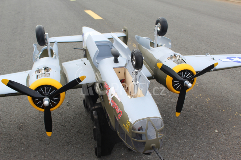 RC letadlo Mitchel B-25 2,41m (Zatahovací podvozek)