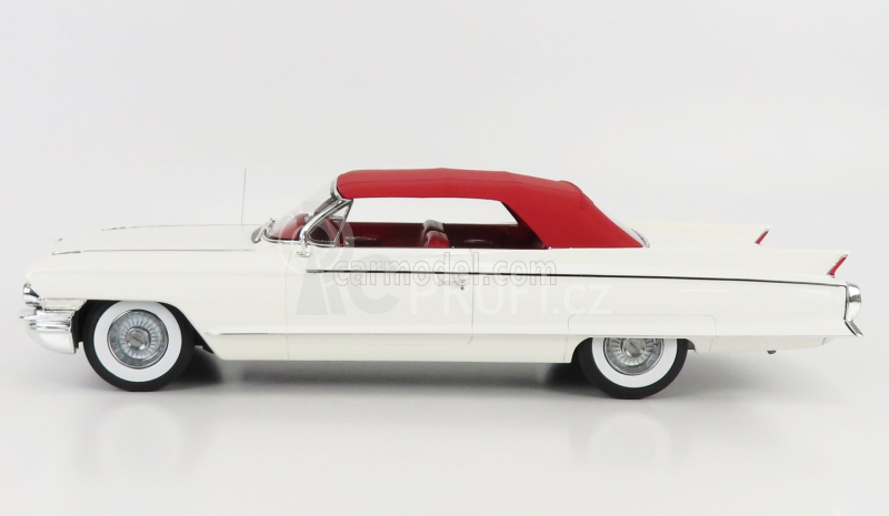 Mitica Cadillac Eldorado Biarritz Convertible Closed 1962 1:18 Bílé Bordeaux