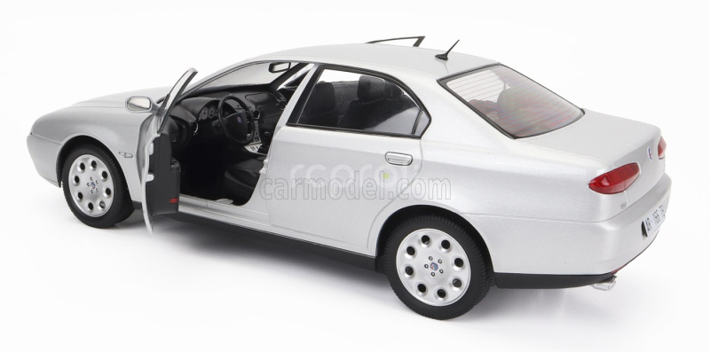 Mitica-diecast Alfa romeo 166 2.0 V6 Tb 1998 – Black Interior 1:18 Silver