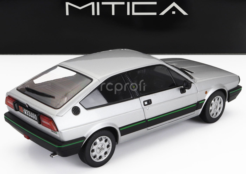 Mitica-diecast Alfa romeo Alfa Romeo Sprint 1.5 Quadrifoglio Verde 1983 1:18 Grigio Nisida Met Grey