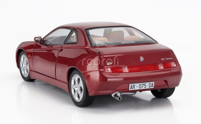 Mitica-diecast Alfa romeo Gtv 2.0 Ts 16v 1998 1:18 Rosso Proteo 195 - Červená Met