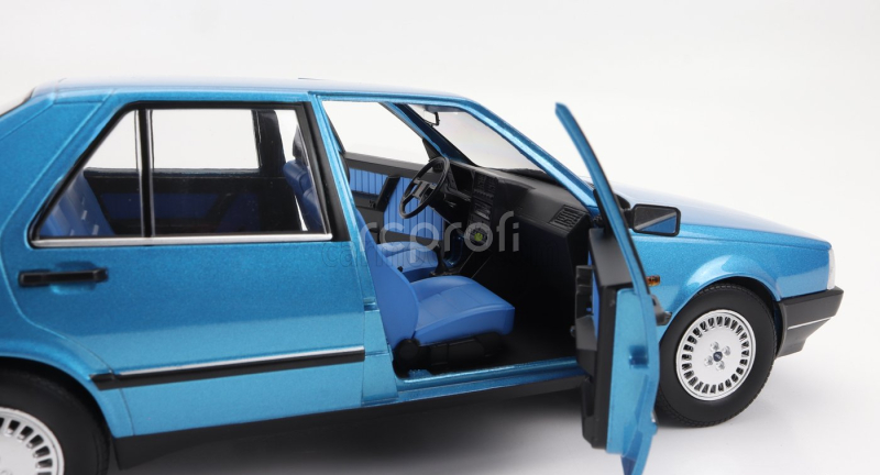 Mitica-diecast Fiat Croma 2.0 Turbo Ie 1985 1:18 Blue Dry 432