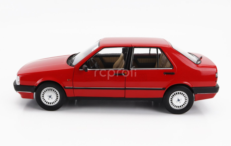 Mitica-diecast Fiat Croma 2.0 Turbo Ie 1988 1:18 Červená Rosso Corsa 854