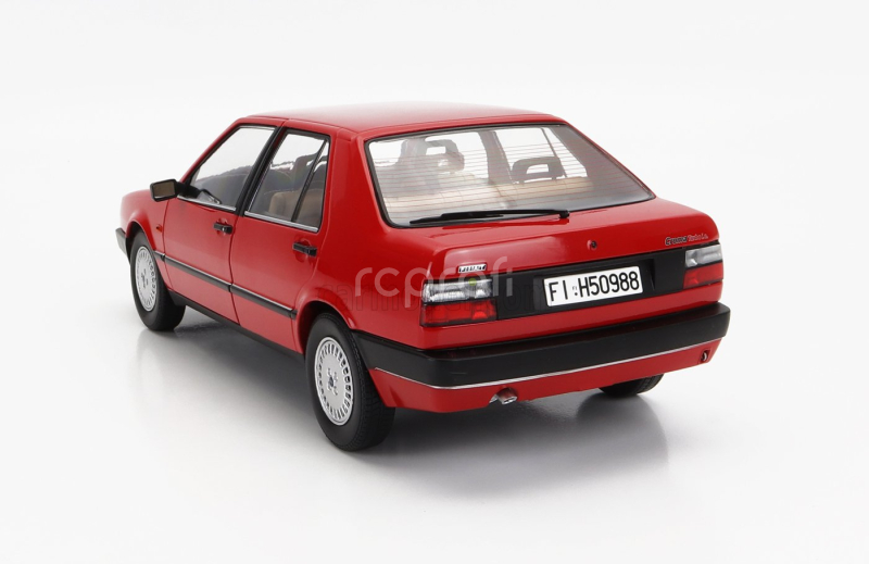 Mitica-diecast Fiat Croma 2.0 Turbo Ie 1988 1:18 Červená Rosso Corsa 854