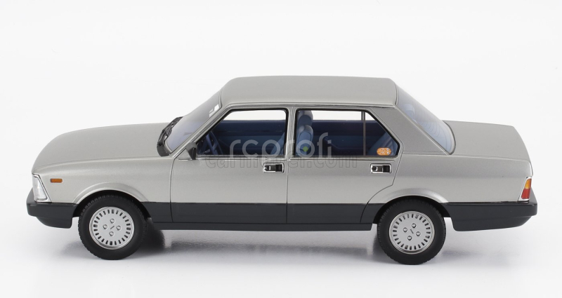 Mitica-r Fiat Argenta 2-serie Vx/sx  120hp 1984 1:18 Silver