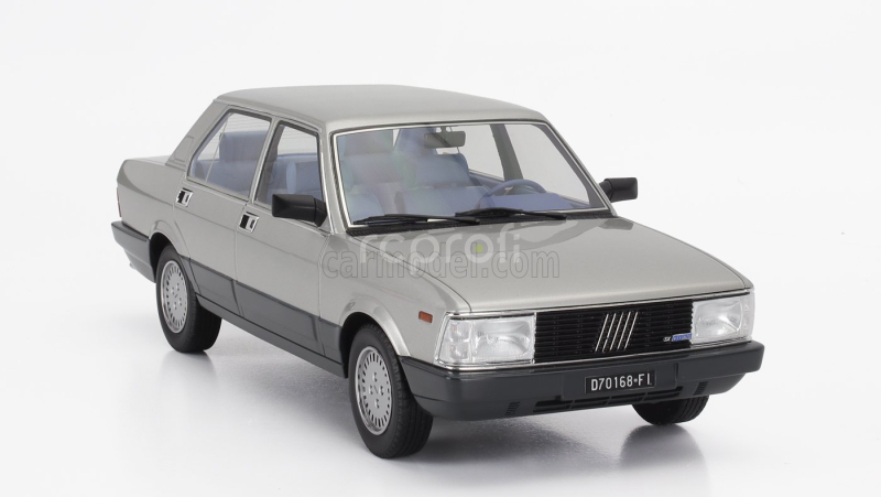 Mitica-r Fiat Argenta 2-serie Vx/sx  120hp 1984 1:18 Silver