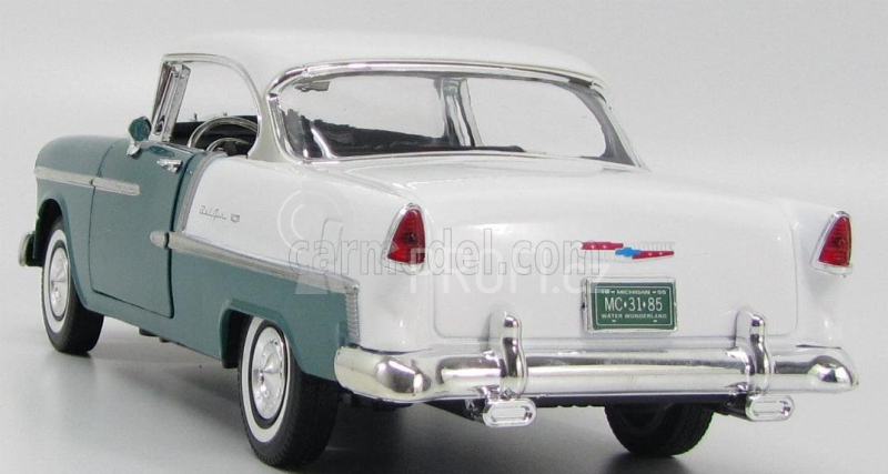 Motor-max Chevrolet Bel Air Cabriolet Closed 1955 1:18 Zelená S Bílou
