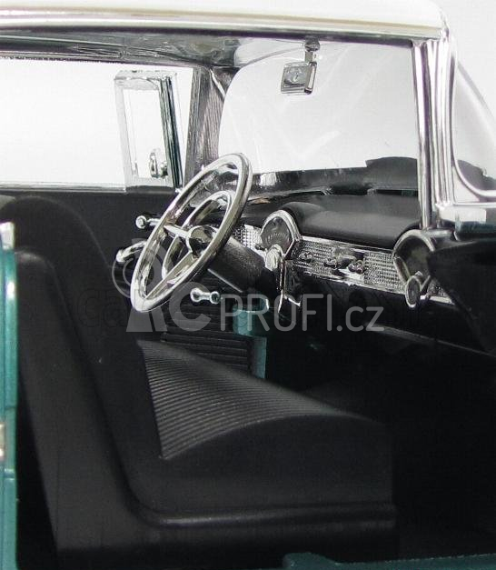 Motor-max Chevrolet Bel Air Cabriolet Closed 1955 1:18 Zelená S Bílou