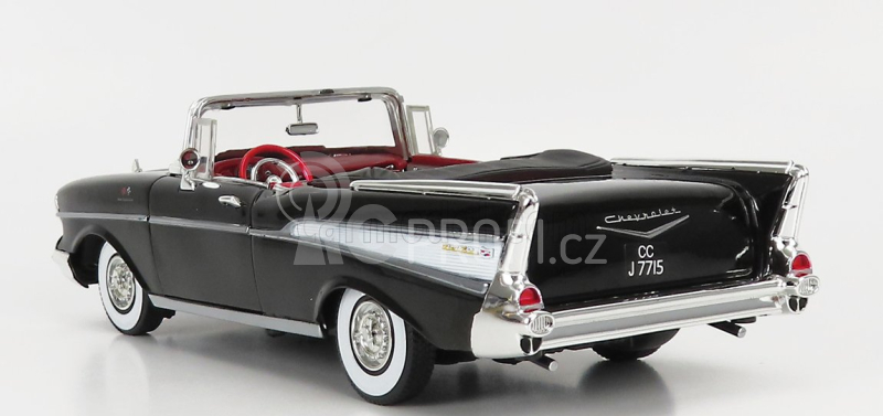 Motor-max Chevrolet Bel Air Cabriolet - Spider 1955 - 007 James Bond - Dr. No  - Licenza Di Uccidere 1:18 Black