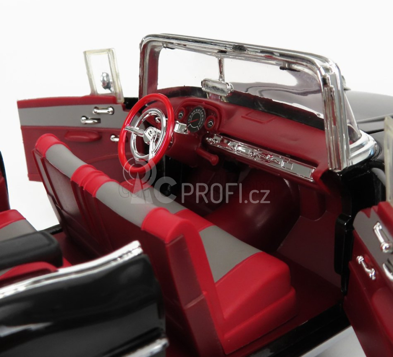 Motor-max Chevrolet Bel Air Cabriolet - Spider 1955 - 007 James Bond - Dr. No  - Licenza Di Uccidere 1:18 Black