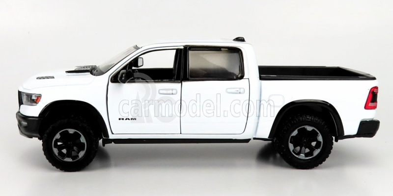Motor-max Dodge Ram 1500 Double Cab Pick-up 2019 1:27 Bílá