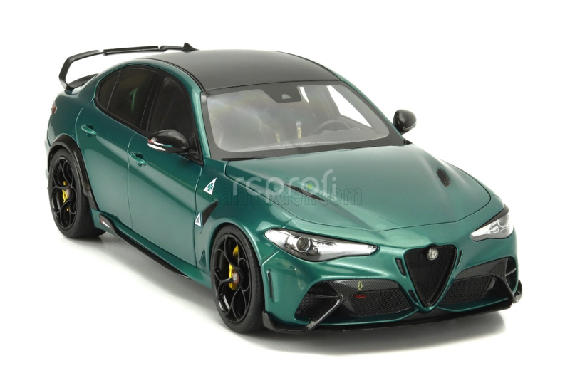 Motorhelix Alfa romeo Giulia Gtam With Engine And Accessories 2021 1:18 M O N T R E A L Green Met