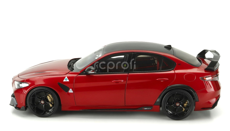 Motorhelix Alfa romeo Giulia Gtam With Engine And Accessories 2021 1:18 Red Met