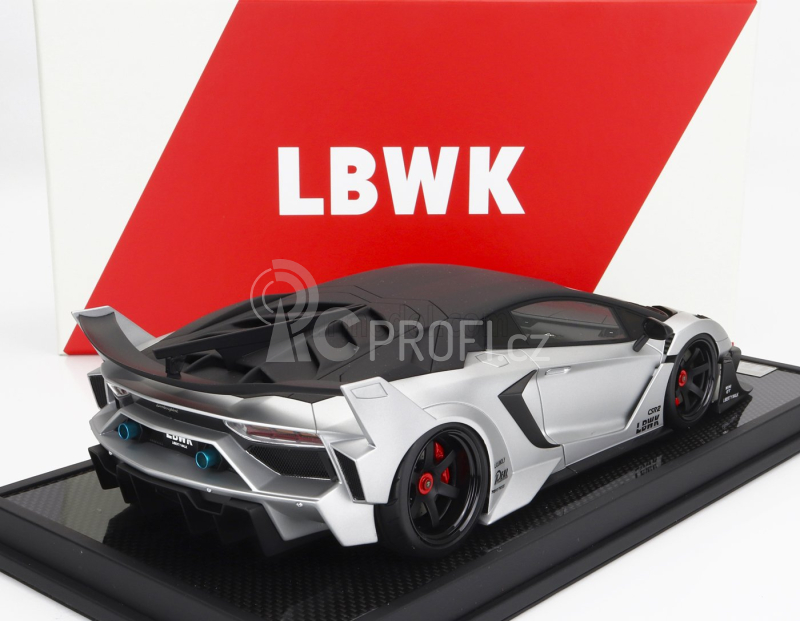 Motorhelix Lamborghini Aventador Gt Evo Lbwk Lb-works 2019 1:18 Stříbrná Uhlíková Čerň