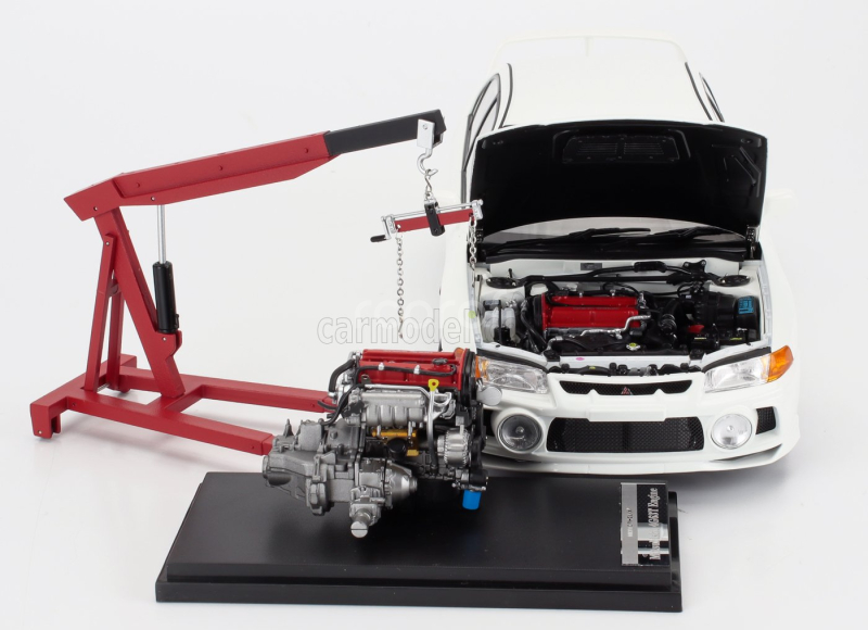 Motorhelix Mitsubishi Lancer Evo Iv With Engine And Accessories 1999 1:18 Scotia White