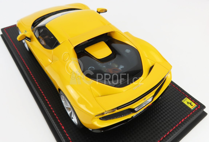 Mr-models Ferrari 296 Gtb Hybrid 830hp V6 2021 - Con Vetrina - With Showcase 1:18 Giallo Tristrato - Žlutý Met