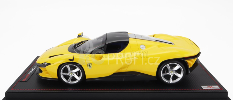 Mr-models Ferrari Daytona Sp3 2022 - Con Vetrina - With Showcase 1:18 Giallo Modena - Žlutá