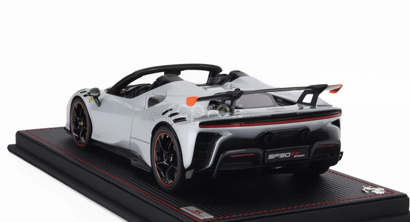 Mr-models Ferrari Sf90 Xx Stradale Spider 2024 - Con Vetrina - With Showcase 1:18 Bianco Artico - Bílá Met Oranžová Černá