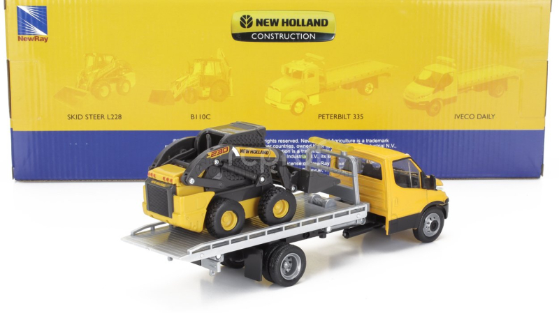 Newray Iveco fiat Daily Roll-off Pianale 2023 With Accessories + New Holland L228 Ruspa Gommata - Skid Steer Scraper Tractor 1:36 Žlutá Černá