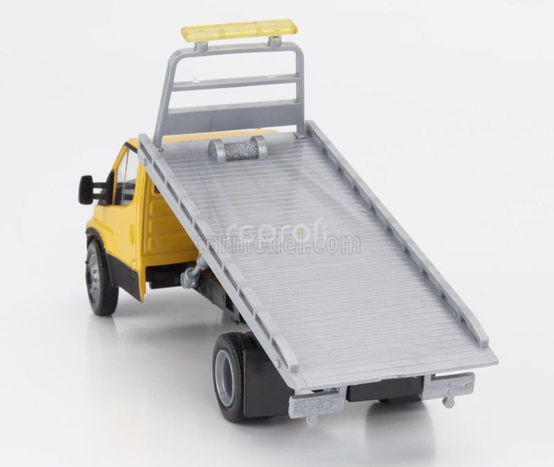 Newray Iveco fiat Daily Roll-off Pianale 2023 With New Holland T6.175 Tractor 1:36 Žlutá Modrá Černá