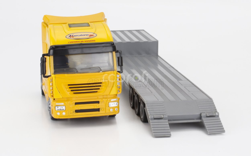 Newray Iveco fiat Stralis 540 Truck Pianale 2009 With New Holland T6.175 Tractor + Trailer 1:43 Žlutá Modrá Černá