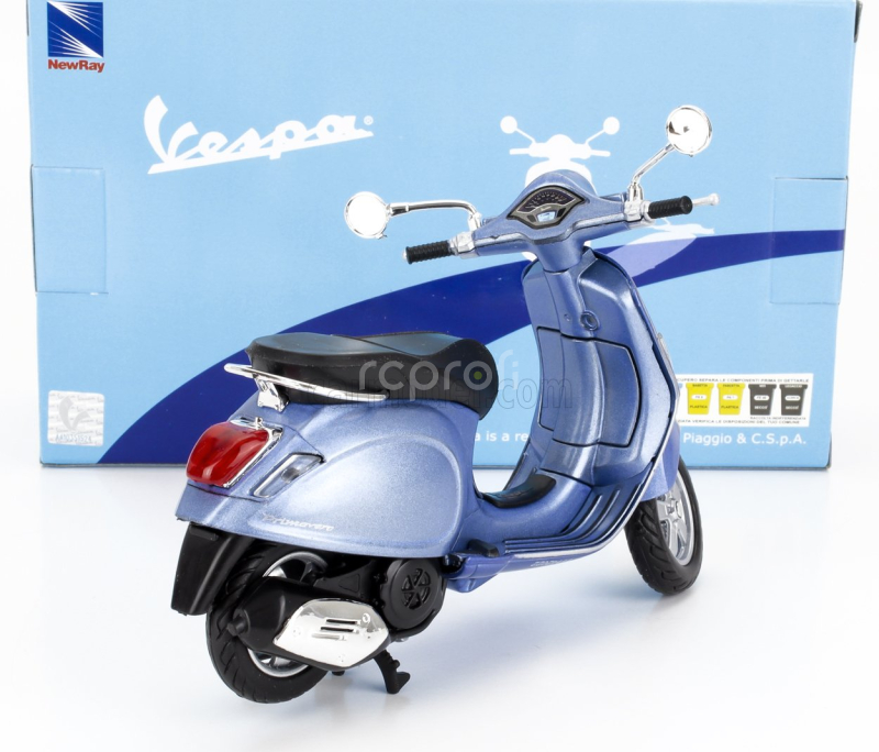 Newray Piaggio Vespa Primavera 2013 1:12 Světle Modrá Met