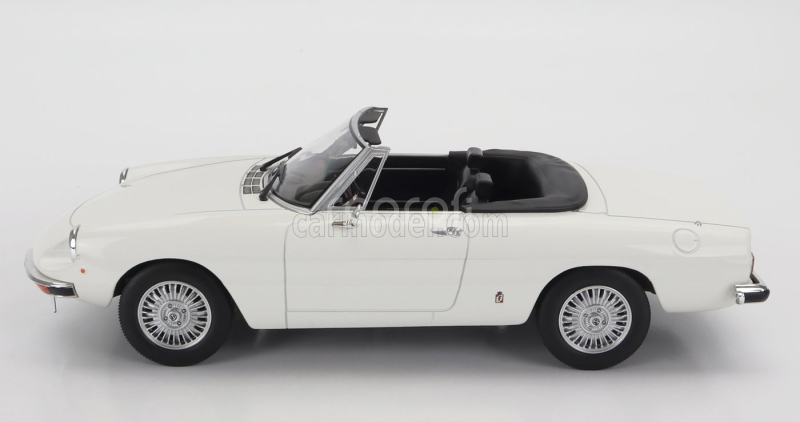 Norev Alfa romeo Duetto 2000 Spider 1978 1:18 Bílá