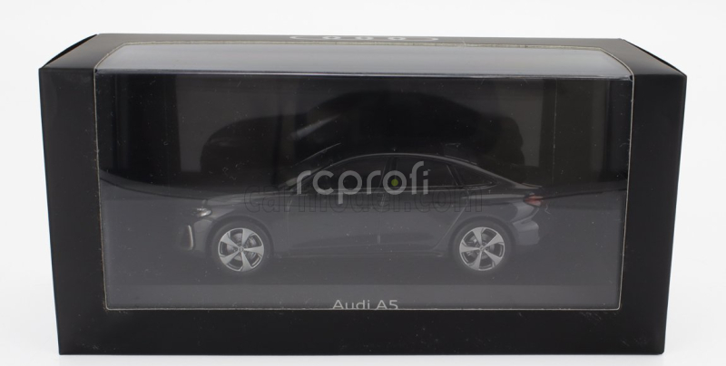 Norev Audi A5 Limousine 2025 1:43 Magnetická Šedá