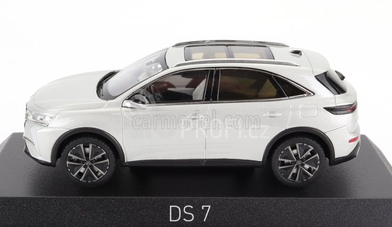 Norev Ds automobiles Ds7 2022 1:43 Cristal Pearl