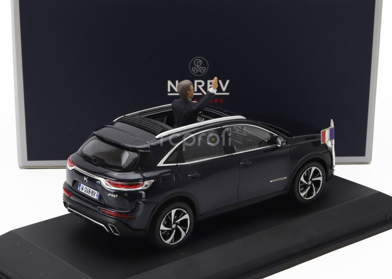 Norev Ds automobiles Ds7 Crossback With President Figure 2017 1:43 Black
