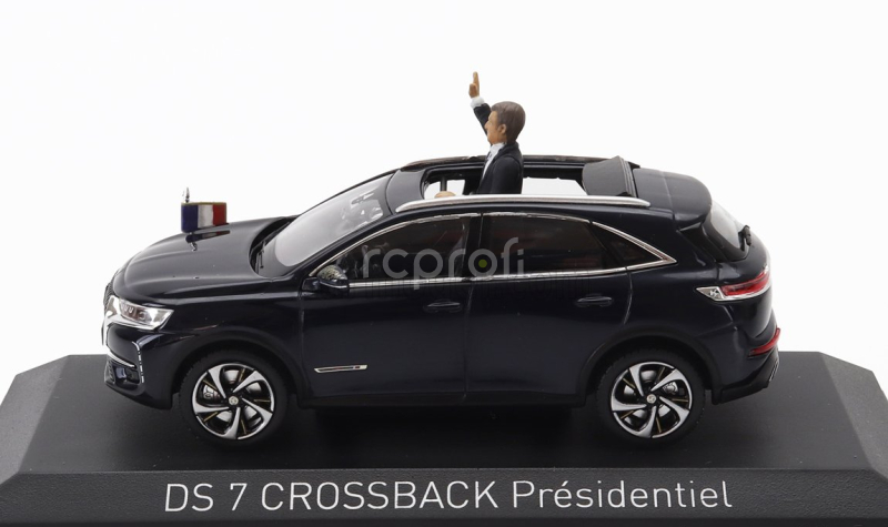 Norev Ds automobiles Ds7 Crossback With President Figure 2017 1:43 Black