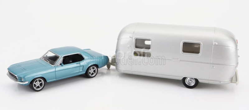 Norev Ford usa Mustang Coupe 1968 With Airstream Caravan Roulotte 1:43 Světle Modrá Met