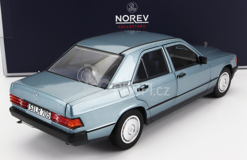 Norev Mercedes benz 190e (w201) 1984 1:18 Světle Modrá Met