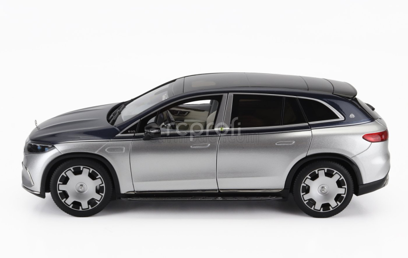Norev Mercedes benz Maybach Eqs 680 (z296) Suv 2024 1:18 Stříbrná Modrá