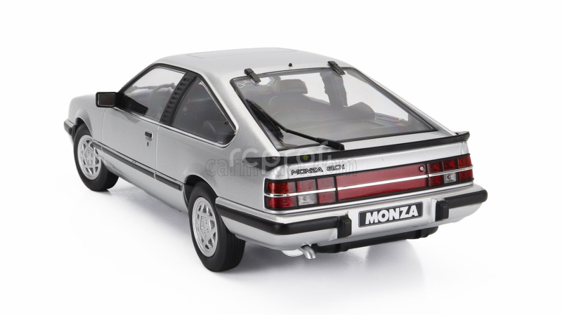 Norev Opel Monza 3.0i 1985 1:18 Silver