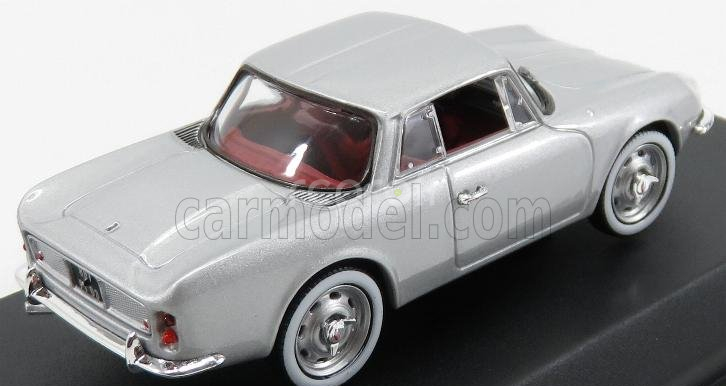 Norev Renault A108 2+2 Coupe 1961 1:43 Silver