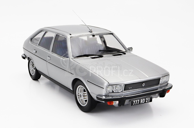 Norev Renault R30 Tx 1979 1:18 Silver