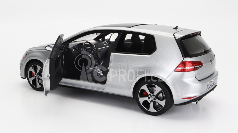 Norev Volkswagen Golf Vii Gti 2013 1:18 Reflex Silver
