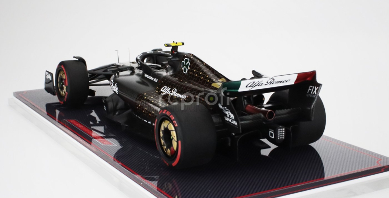 Nzg Alfa romeo F1  C43 Team Stake N 24 Las Vegas Usa Gp 2023 Guanyu Zhou - Con Vetrina - With Showcase 1:18 Černá Hnědá