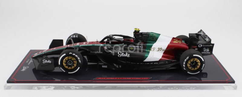 Nzg Alfa romeo F1  C43 Team Stake N 24 Monza Italy Gp 2023 Guanyu Zhou - Con Vetrina - With Showcase 1:18 Černá Červená Bílá Zelená