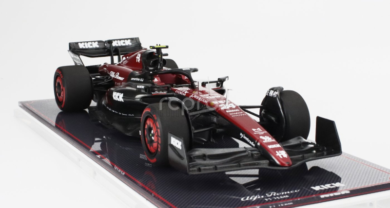 Nzg Alfa romeo F1  C43 Team Stake N 24 Spanish Gp 2023 Zhou Guanyu - Con Vetrina - With Showcase 1:18 Černá Červená