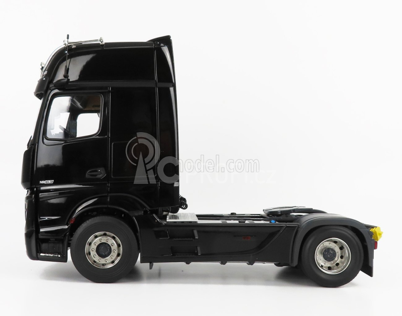 Nzg Mercedes benz Actros 2 1863 Gigaspace 4x2 Mirrorcam Tractor Truck 2-assi 2018 1:18 Black