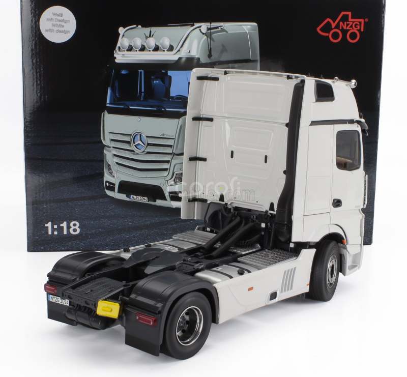 Nzg Mercedes benz Actros L 1863 Gigaspace 4x2 Tractor Truck 2-assi 2023 1:18 Bílá