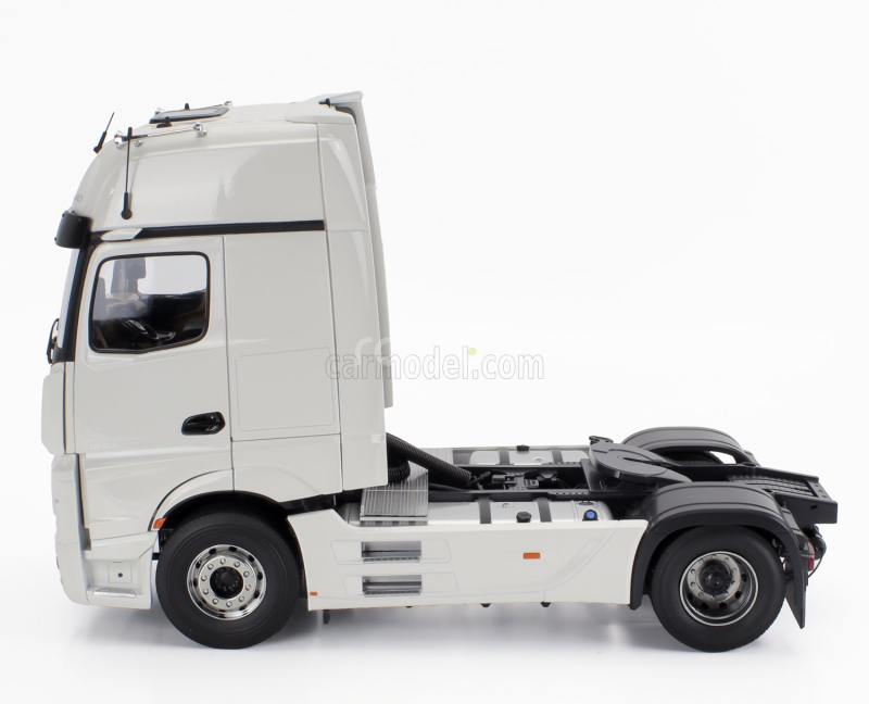 Nzg Mercedes benz Actros L 1863 Gigaspace 4x2 Tractor Truck 2-assi 2023 1:18 Bílá