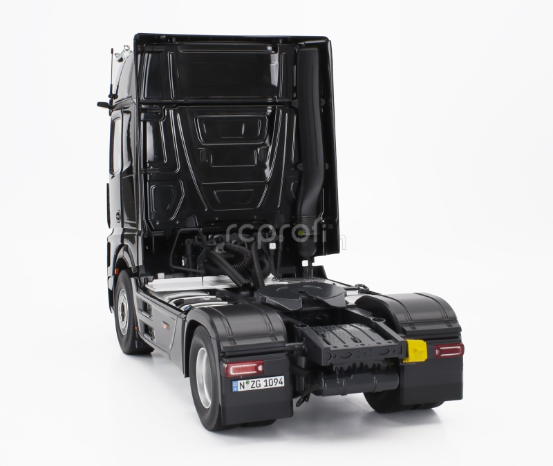 Nzg Mercedes benz Actros L 1863 Gigaspace 4x2 Tractor Truck 2-assi 2023 1:18 Black