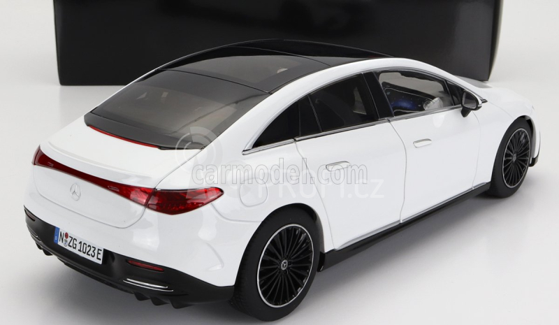 Nzg Mercedes benz Eqe (v295) 2022 1:18 Oplalitová Bílá