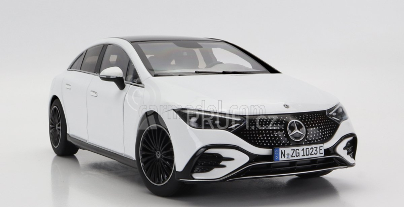Nzg Mercedes benz Eqe (v295) 2022 1:18 Oplalitová Bílá