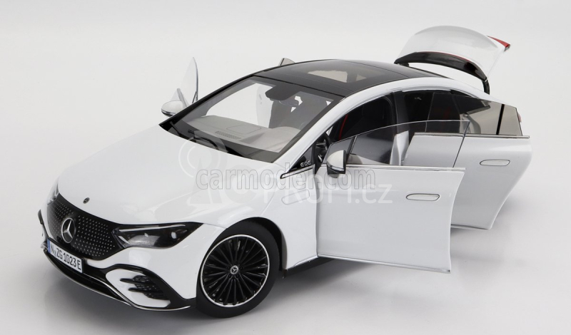 Nzg Mercedes benz Eqe (v295) 2022 1:18 Oplalitová Bílá
