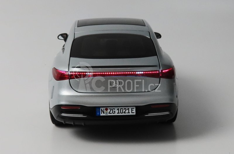 Nzg Mercedes benz Eqs Von Mercedes-eq 2022 1:18 Hightec Silver